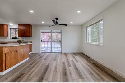 390 Morton Street, Ashland, OR 97520 - Photo 7