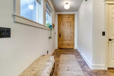 19458 Hollygrape Street, Bend, OR 97702 - Photo 3