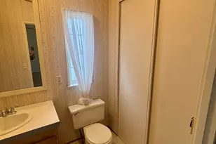 4200 Summers Ln, Klamath Falls, OR 97603 - Photo 9