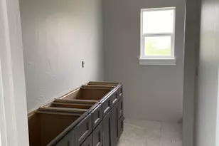 2481 Brady Way, Medford, OR 97501 - Photo 7