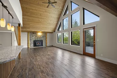 19415 W Campbell Road, Bend, OR 97702 - Photo 9