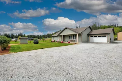 5786 Riverbanks Road, Grants Pass, OR 97527 - Photo 9