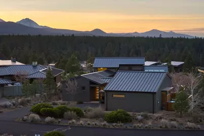 62665 Big Sage Way, Bend, OR 97703 - Photo 3