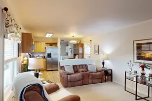 2423 SW Webster Rd, Grants Pass, OR 97526 - Photo 5