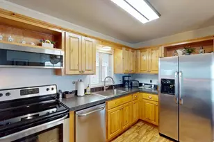 2423 SW Webster Rd, Grants Pass, OR 97526 - Photo 3