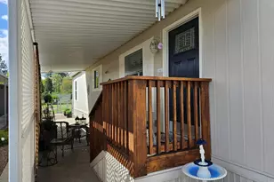 2423 SW Webster Rd, Grants Pass, OR 97526 - Photo 5