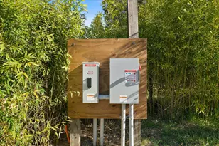 649 Pleasant Valley Rd, Merlin, OR 97532 - Photo 19