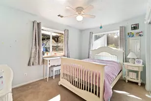 649 Pleasant Valley Rd, Merlin, OR 97532 - Photo 25