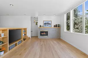224 Volunteer Park Ln, Redmond, OR 97756 - Photo 5