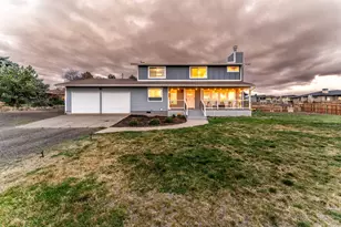 3388 SW 46th St, Redmond, OR 97756 - Photo 3