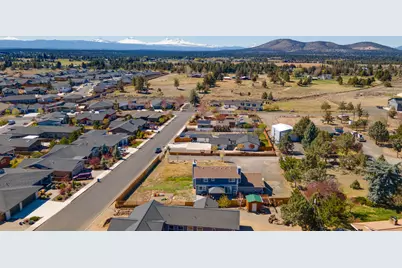 3388 SW 46th Street, Redmond, OR 97756 - Photo 39