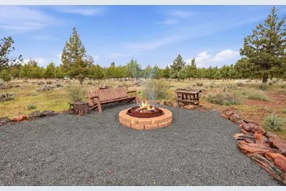 18455 McSwain Drive, Sisters, OR 97759 - Photo 15