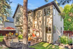 61007 Snowberry Pl, Bend, OR 97702 - Photo 21