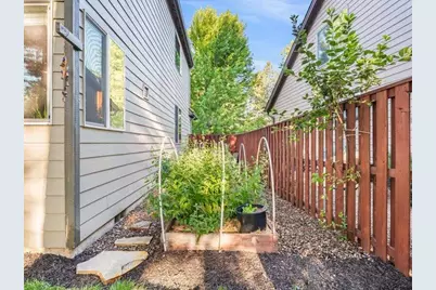 61007 Snowberry Place, Bend, OR 97702 - Photo 21