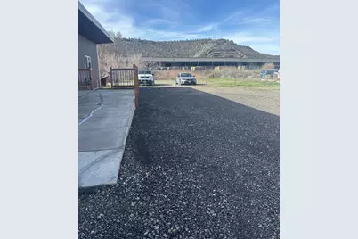 949 NW Madras Highway, Prineville, OR 97754 - Photo 9