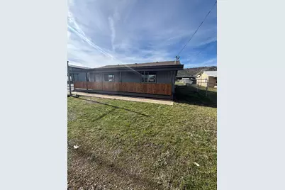 949 NW Madras Highway, Prineville, OR 97754 - Photo 1