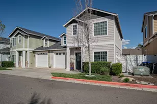 131 Poppy Bay Pl, Talent, OR 97540 - Photo 3