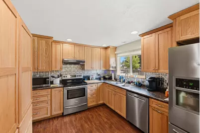 105 W 17th Place, Coquille, OR 97423 - Photo 19