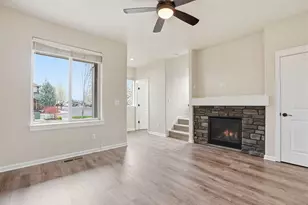 3249 SW 28th St, Redmond, OR 97756 - Photo 7