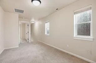 3249 SW 28th St, Redmond, OR 97756 - Photo 17