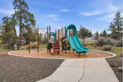 3249 SW 28th Street, Redmond, OR 97756 - Photo 35