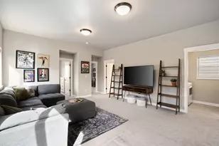 20836 SE Sunniberg Ln, Bend, OR 97702 - Photo 23