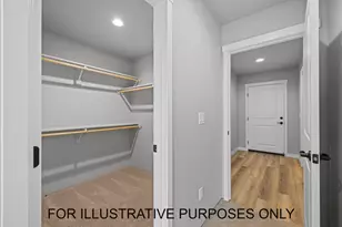 [Address not provided], Central Point, OR 97502 - Photo 13