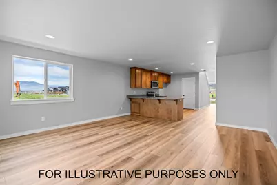 [Address not provided], Central Point, OR 97502 - Photo 9
