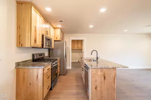 2728 Denton Trail, Grants Pass, OR 97527 - Photo 9
