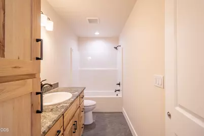2728 Denton Trail, Grants Pass, OR 97527 - Photo 23