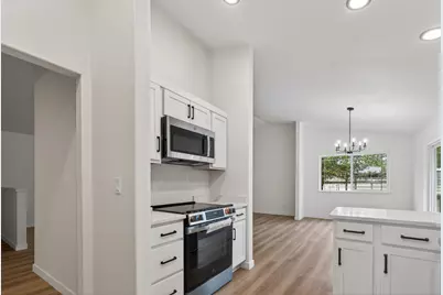 51992 Dorrance Meadow Road, La Pine, OR 97739 - Photo 13