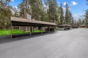 807 E Desperado Trail, Sisters, OR 97759 - Photo 15