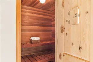 4002 Dry Creek Rd, Medford, OR 97504 - Photo 21