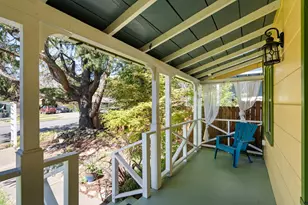 1427 NW Washington Blvd, Grants Pass, OR 97526 - Photo 5