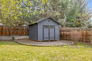 63037 Yampa Way, Bend, OR 97701 - Photo 21