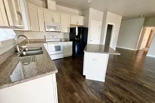 2642 Wyatt Dr, Medford, OR 97501 - Photo 3