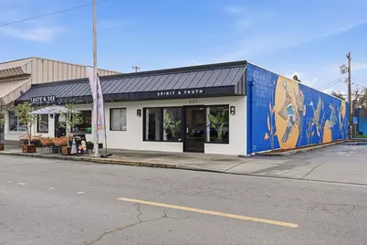 237 SE G Street, Grants Pass, OR 97526 - Photo 1