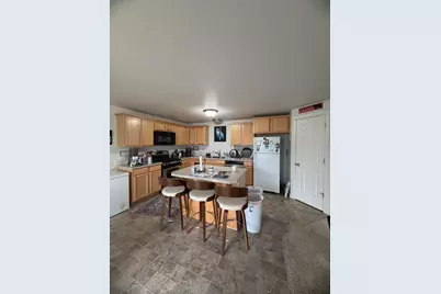 897 SE Kierra Place, Madras, OR 97741 - Photo 3