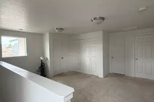 901 SE Kierra Pl, Madras, OR 97741 - Photo 5