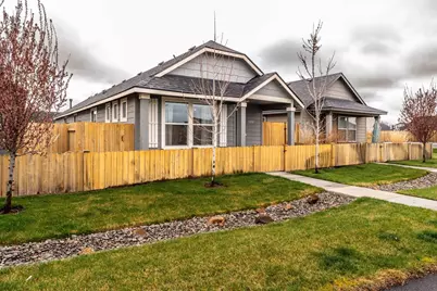 3210 NW 10th Street, Redmond, OR 97756 - Photo 3