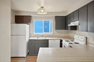 2011 NE Neil Way, Bend, OR 97701 - Photo 19