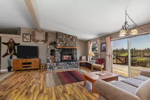 16959 Canyon Crest Dr, Sisters, OR 97759 - Photo 3