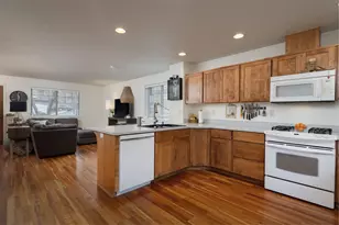 1865 NW Monterey Pines Dr, Bend, OR 97703 - Photo 9