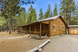 51862 Pine Loop Dr, La Pine, OR 97739 - Photo 3