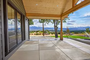 4691 Cherry Ln, Medford, OR 97504 - Photo 59