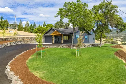 4691 Cherry Lane, Medford, OR 97504 - Photo 5