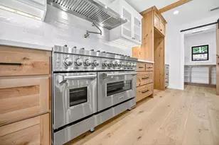 4691 Cherry Ln, Medford, OR 97504 - Photo 25