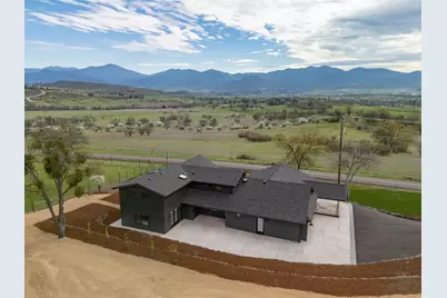 4691 Cherry Lane, Medford, OR 97504 - Photo 47