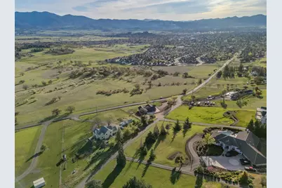 4691 Cherry Lane, Medford, OR 97504 - Photo 59