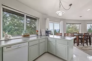 398 Madrone Ridge Dr, Grants Pass, OR 97527 - Photo 25